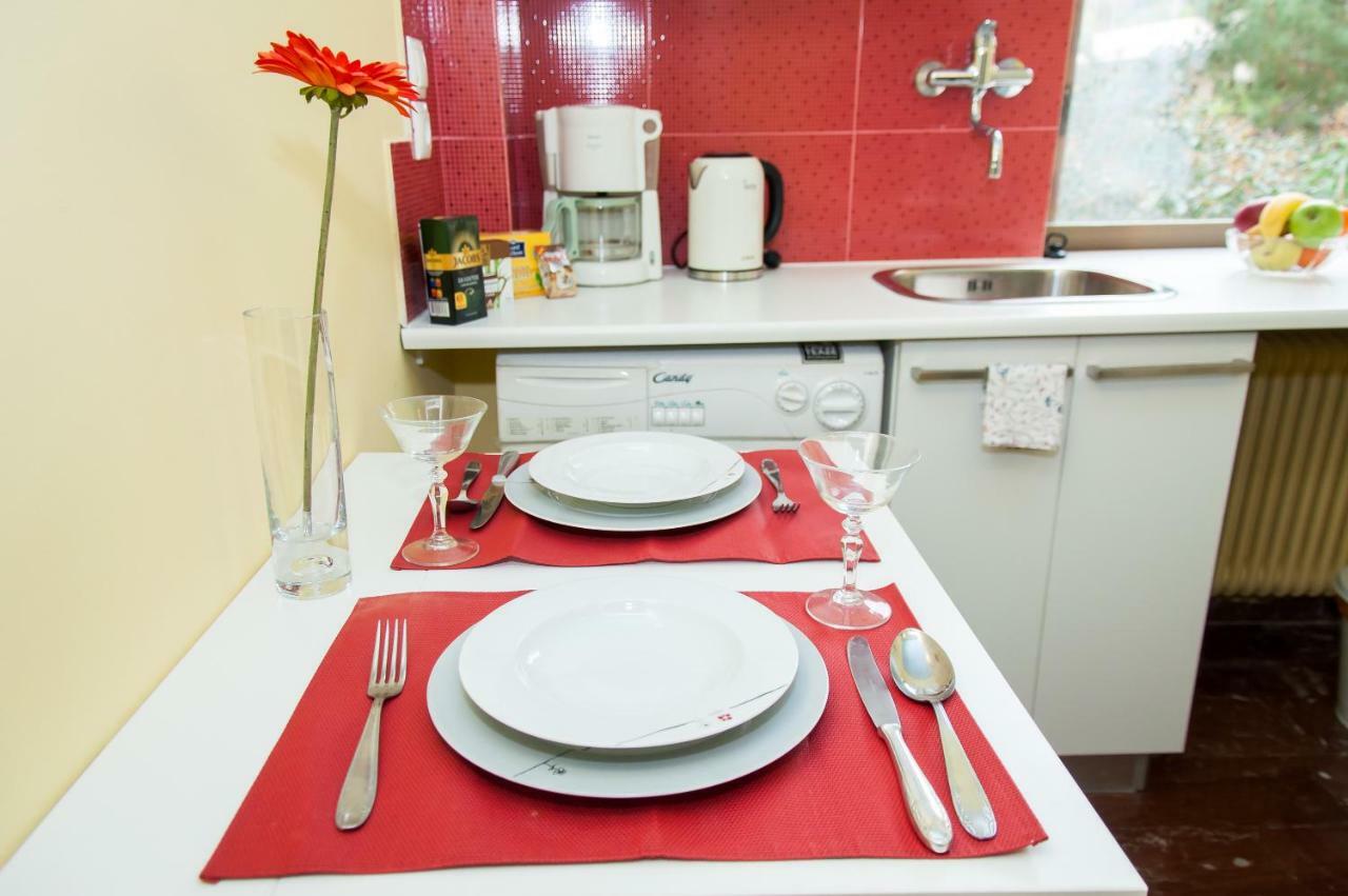 Stephany Apartment Athene Buitenkant foto